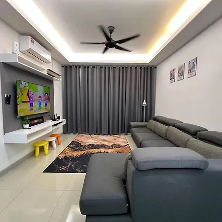 Dhia Raisha Homestay Kuala Terengganu Exterior photo